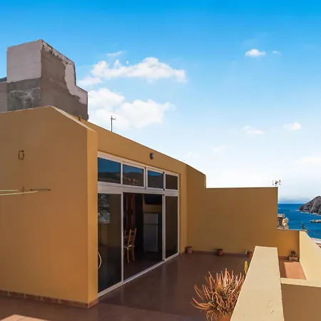 Sardina Vista Retreat *