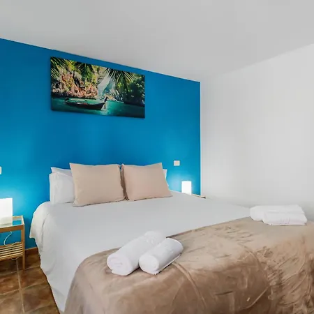 Sardina Vista Retreat