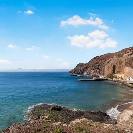 Sardina Vista Retreat Apartment