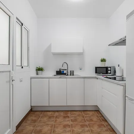 Sardina Vista Retreat